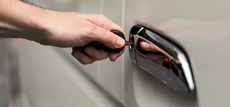 Why Choose Our Auto Locksmith Team in Rogers, AR?